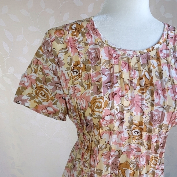 Vintage 90s Romantic Floral Pleat Front Knee Length Dress Bentley Yellow Pink 6 - Picture 6 of 16